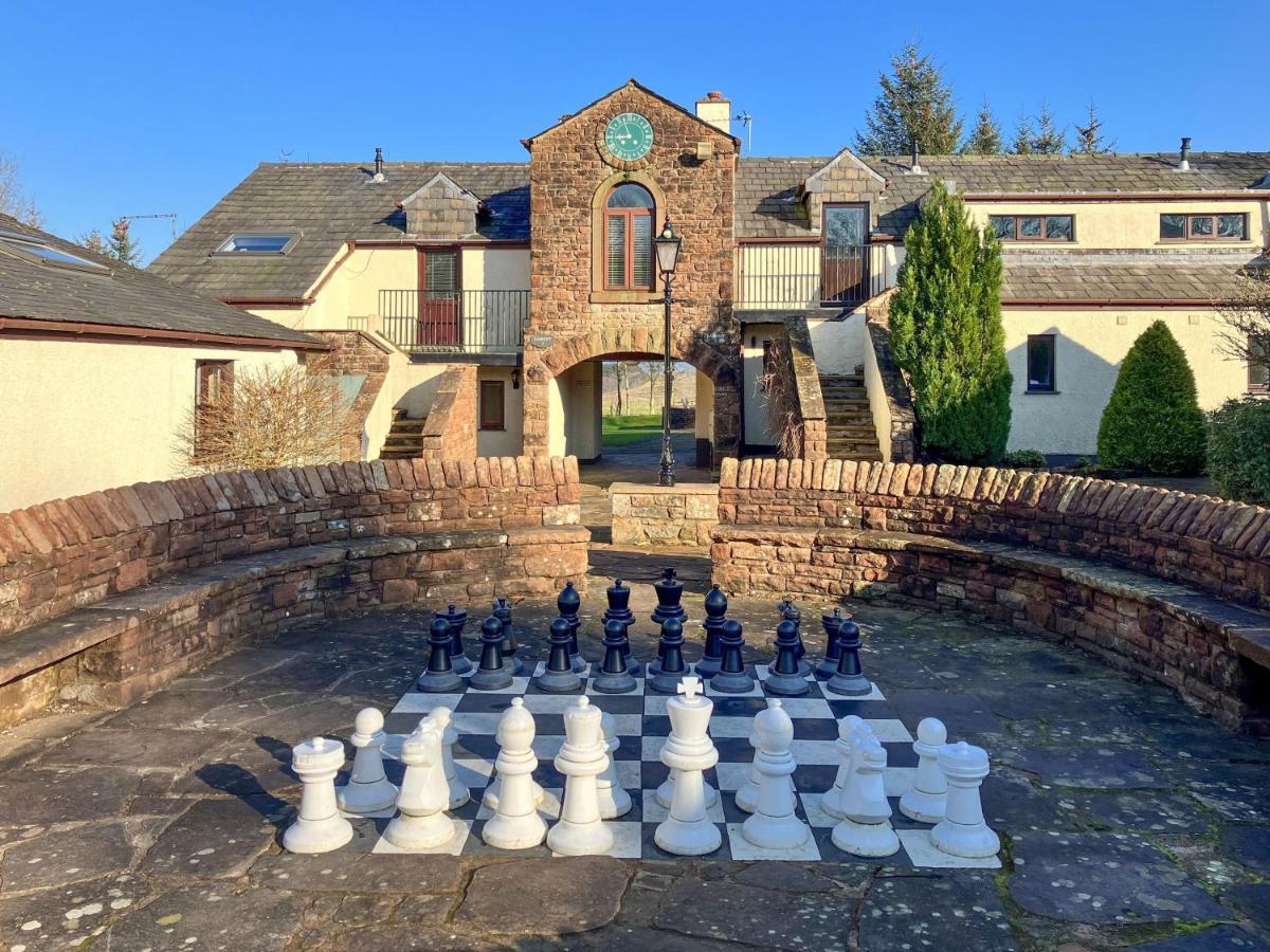 12 Ullswater Suite - Whitbarrow Village Penruddock Bagian luar foto